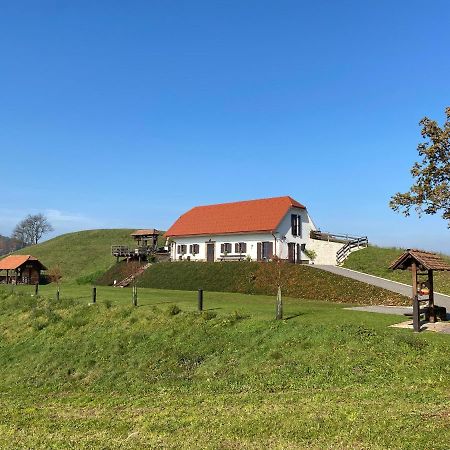 Villa Tourist Farm Artisek Store Esterno foto
