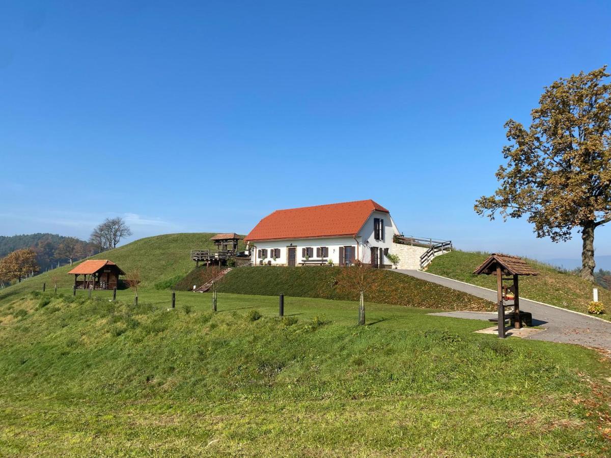 Villa Tourist Farm Artisek Store Esterno foto