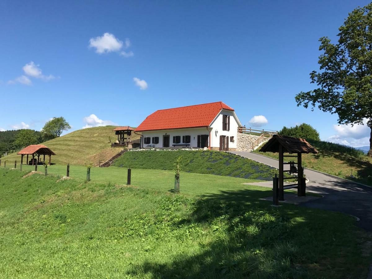 Villa Tourist Farm Artisek Store Esterno foto